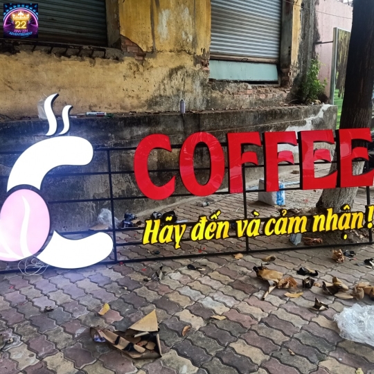 CHỮ NỔI MICA CÓ ĐÈN COFFEE