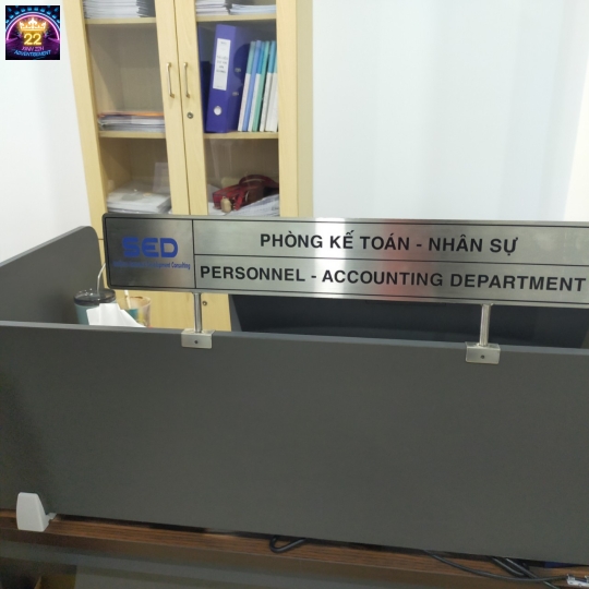 BẢNG INOX KHÔNG MÀU