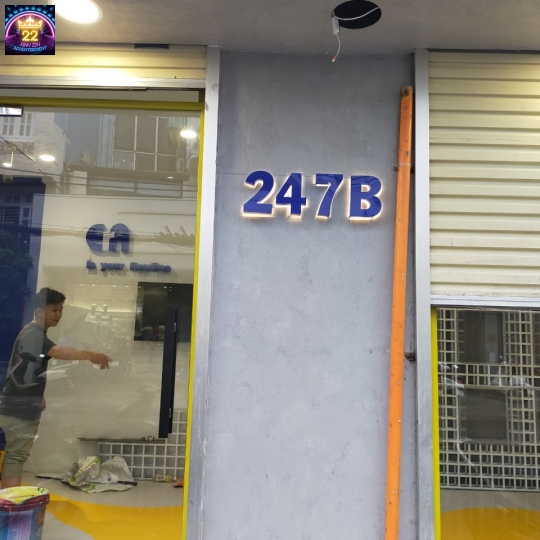 CHỮ ALU NGOÀI TRỜI CÓ ĐÈN SIÊU SÁNG